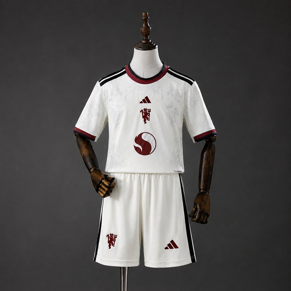 Man United kids away 26/27