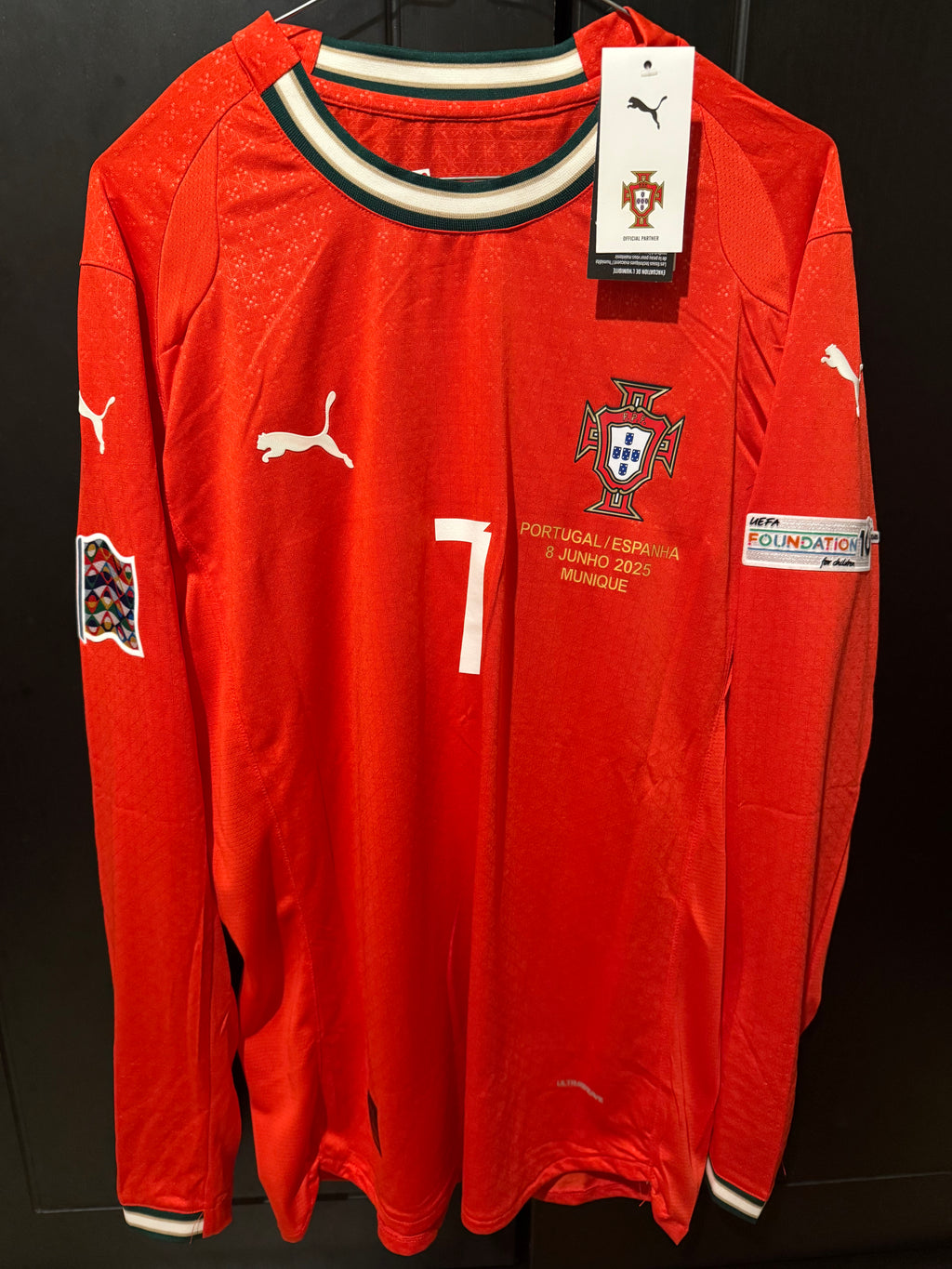 Portugal home long sleeve Final 2025 sign ronaldo