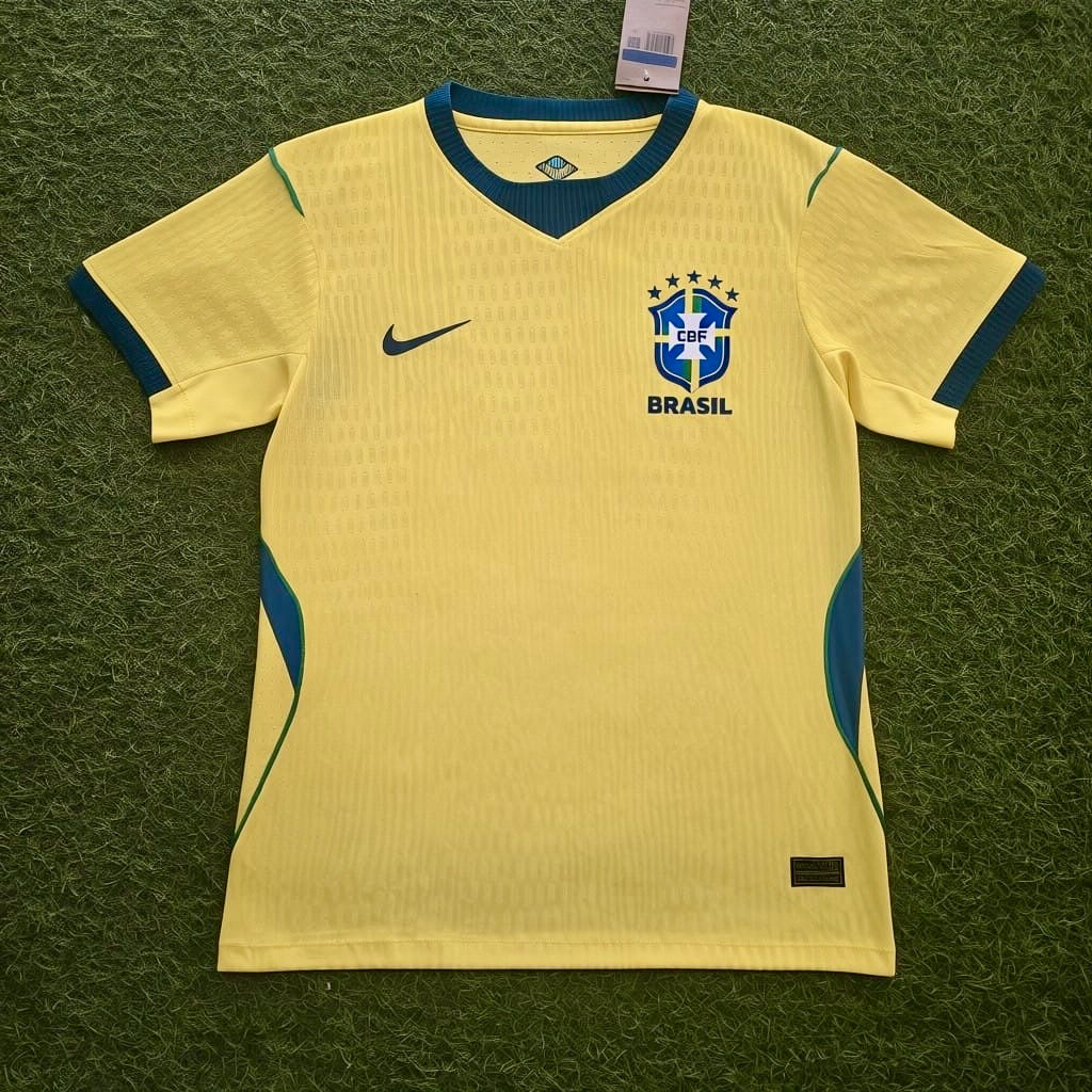Brazil home kit player version WC 25/26