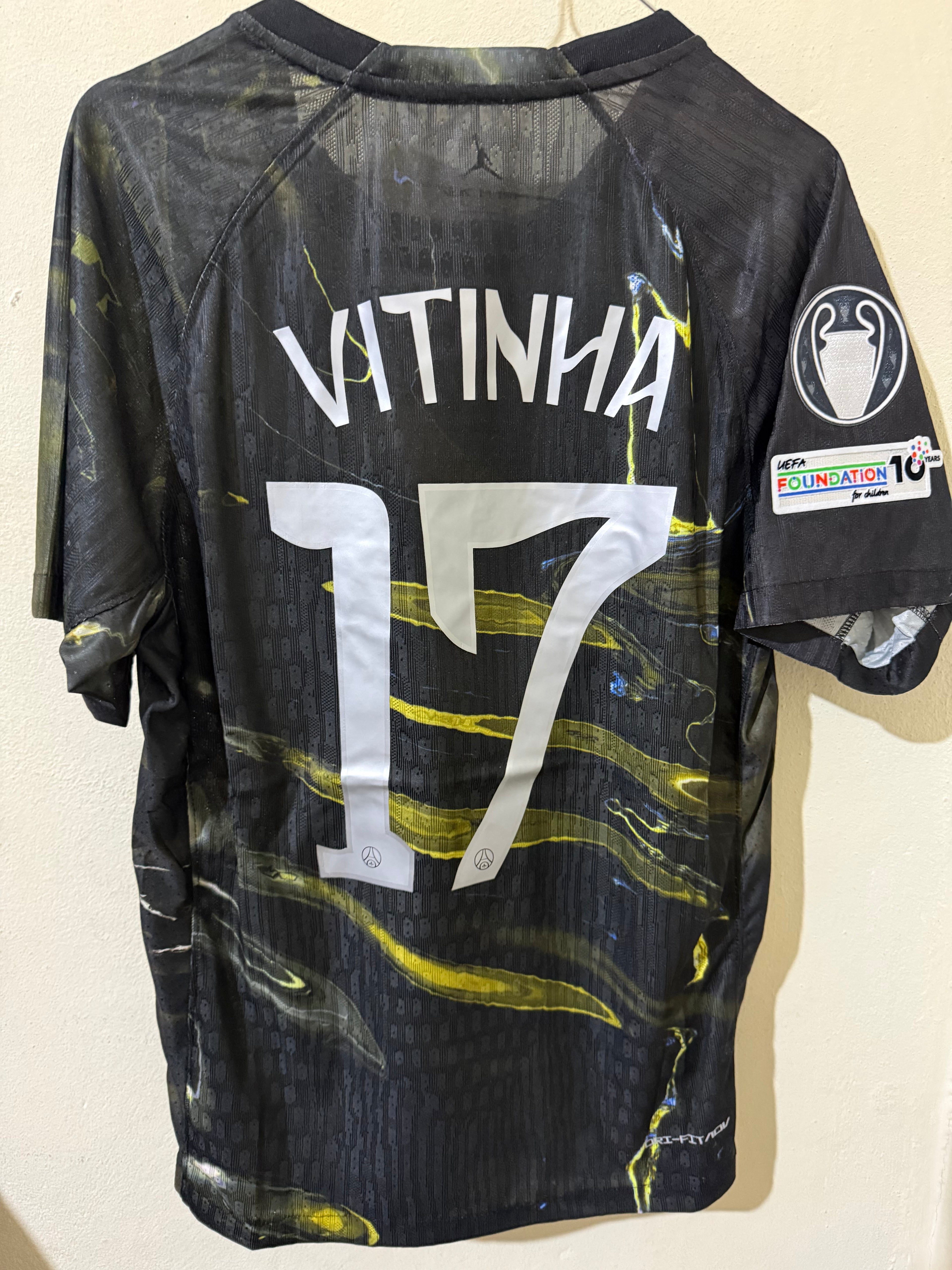 Psg Fourth kit 25/26