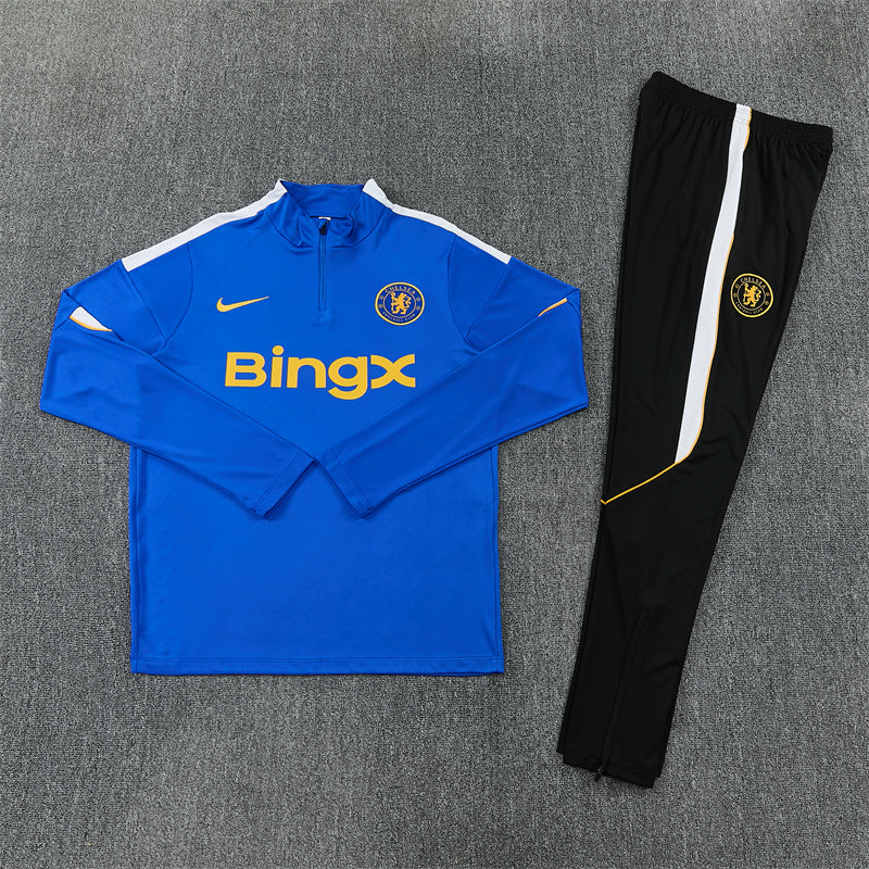 chelsea tracksuit 26/27