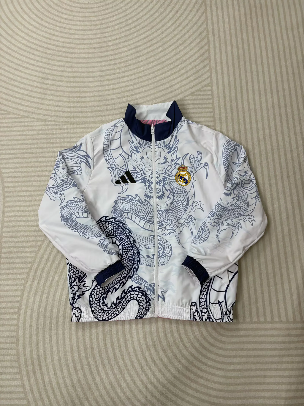 Real madrid Reversible pink jacket 25/26