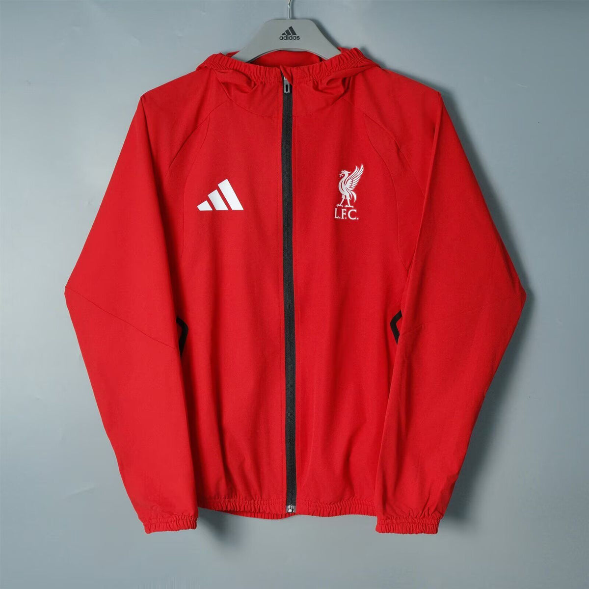 liverpool jacket 26/27