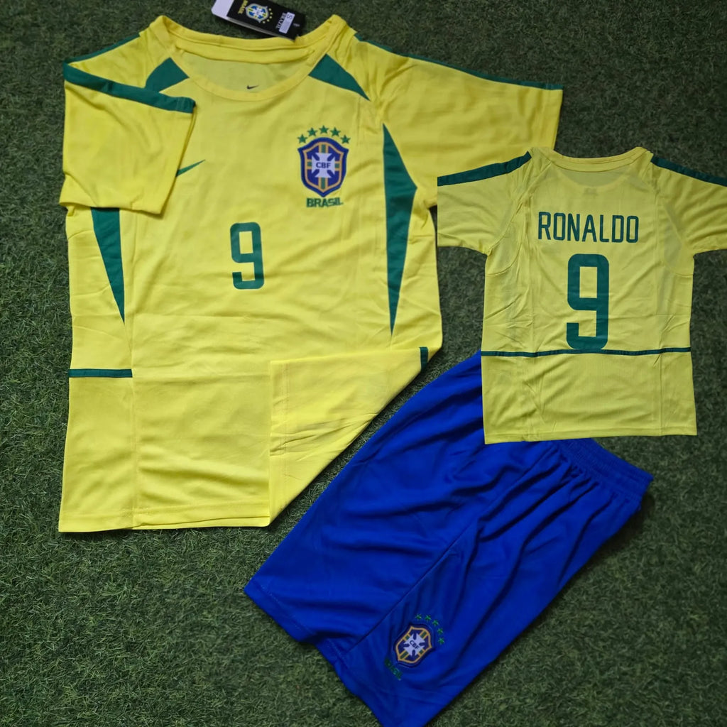 Brazil home kit 2002 R9