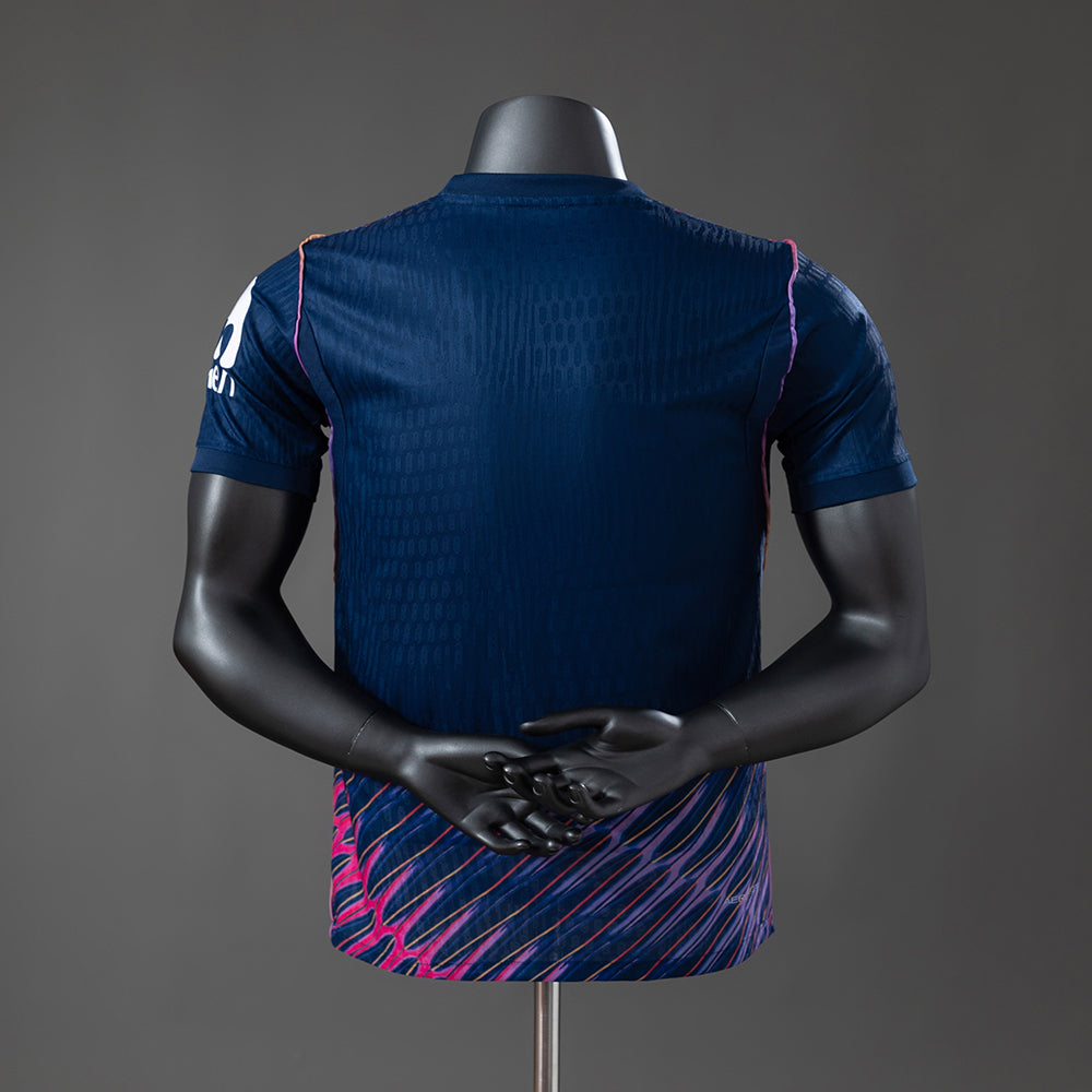 tottenham away 26/27